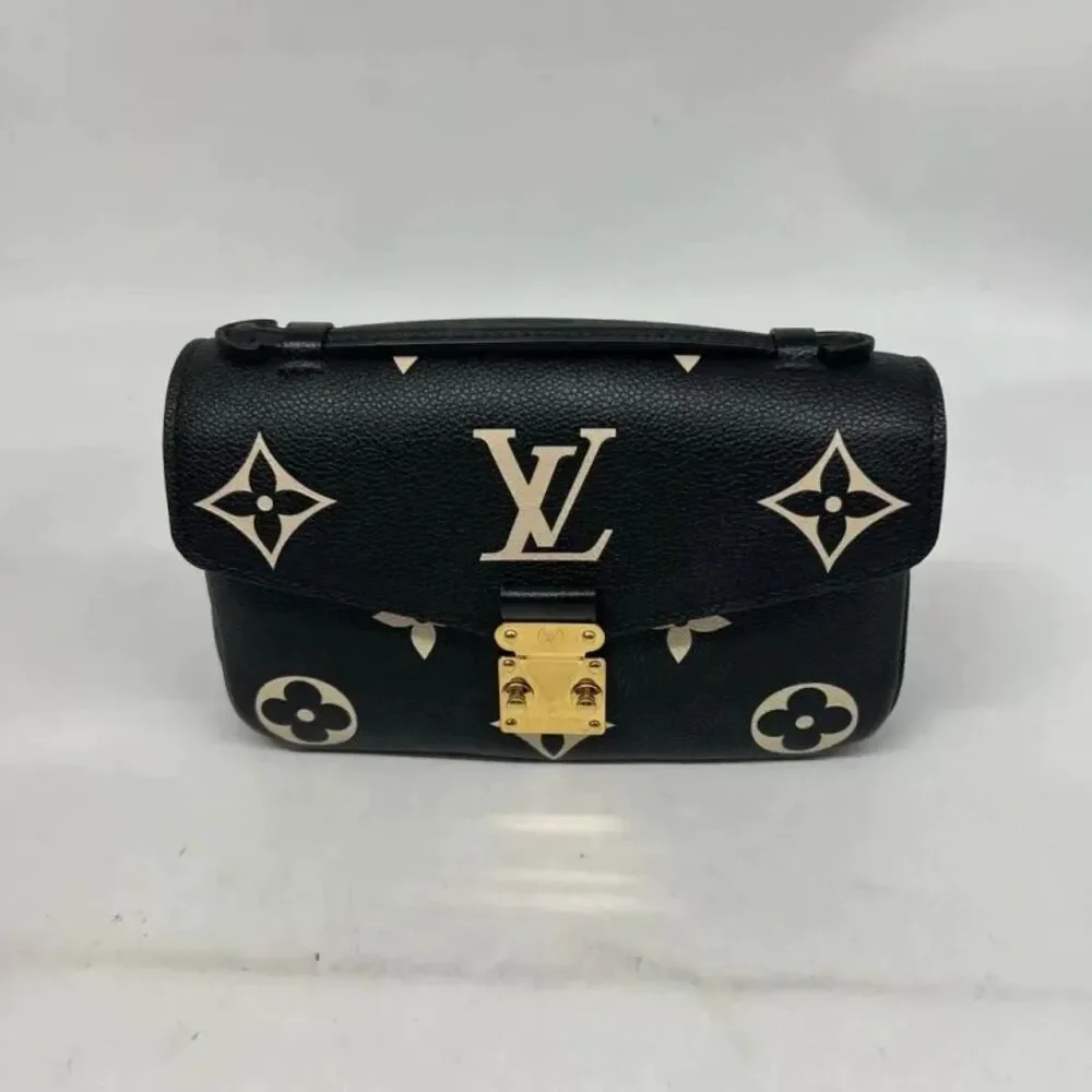 Louis Vuitton Women Pre-Loved Bag Very Good Condition